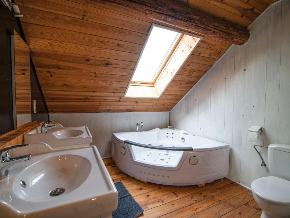 Very Spacious House With Sauna Spa And Countryside Views Gouvy Exterior photo