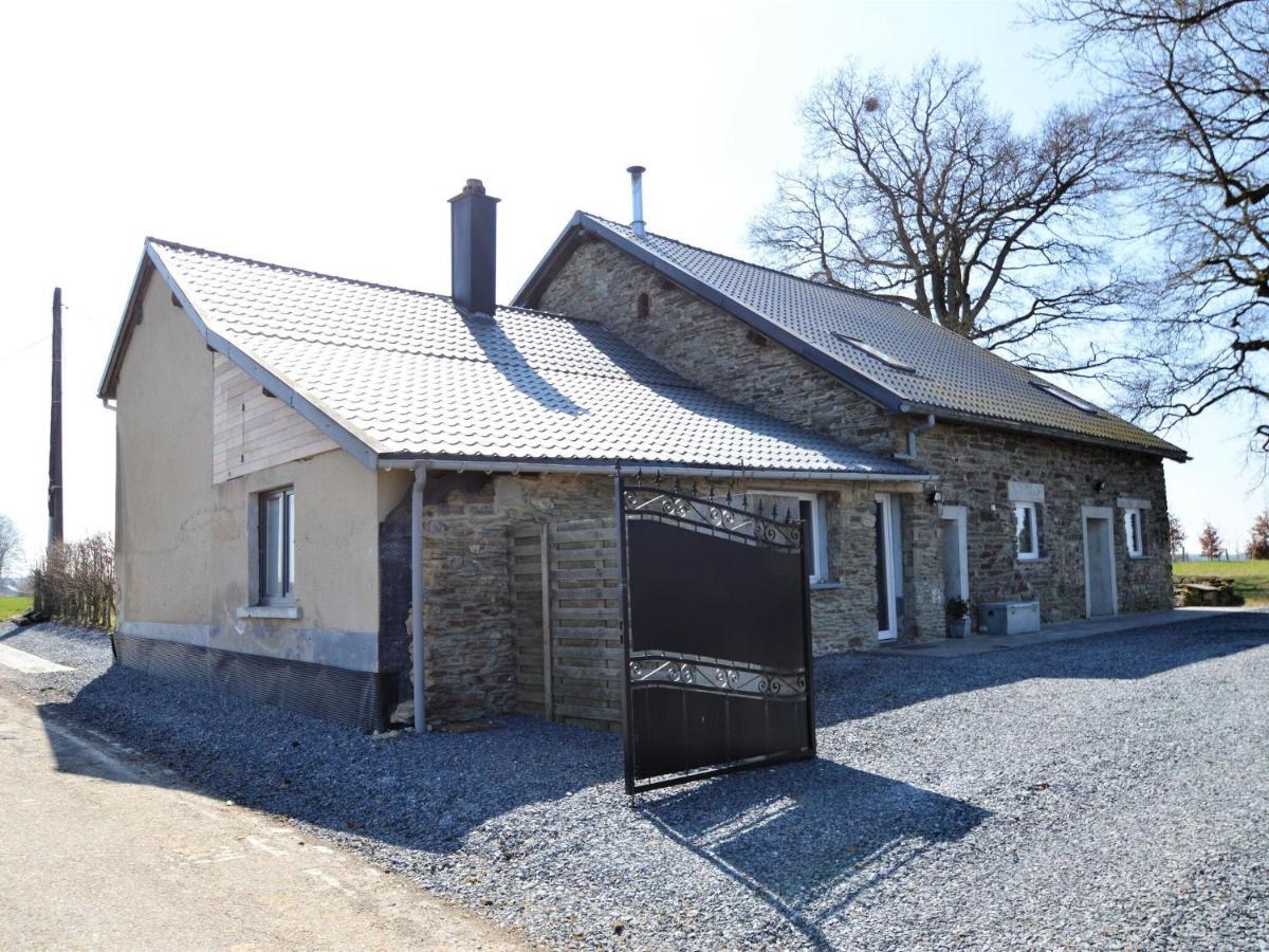 Very Spacious House With Sauna Spa And Countryside Views Gouvy Exterior photo