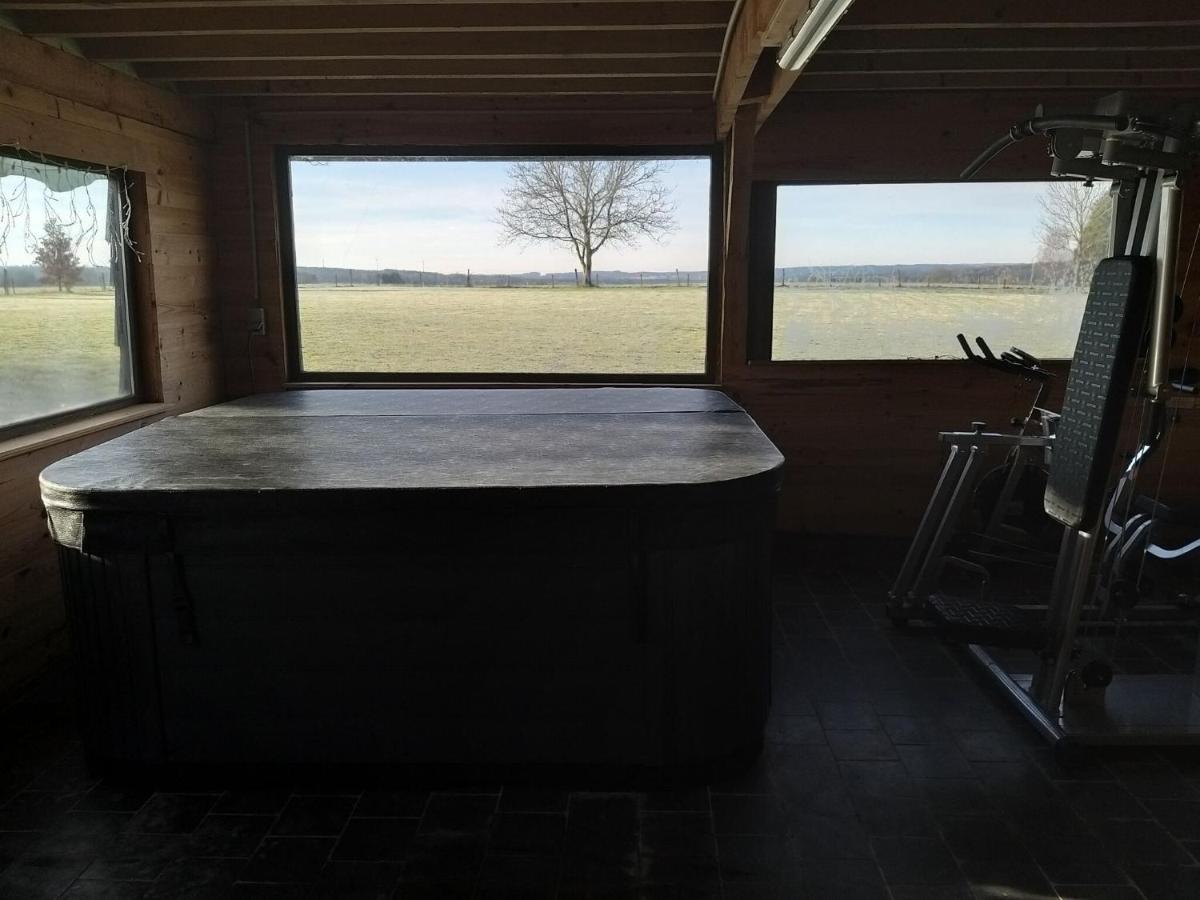 Very Spacious House With Sauna Spa And Countryside Views Gouvy Exterior photo