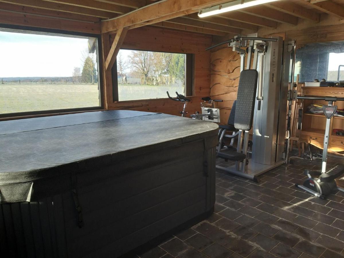 Very Spacious House With Sauna Spa And Countryside Views Gouvy Exterior photo