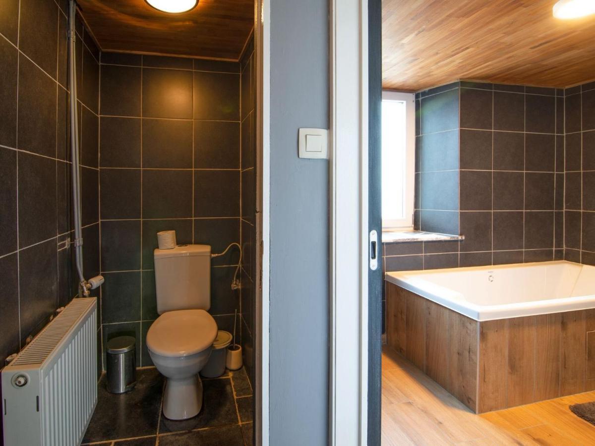 Very Spacious House With Sauna Spa And Countryside Views Gouvy Exterior photo