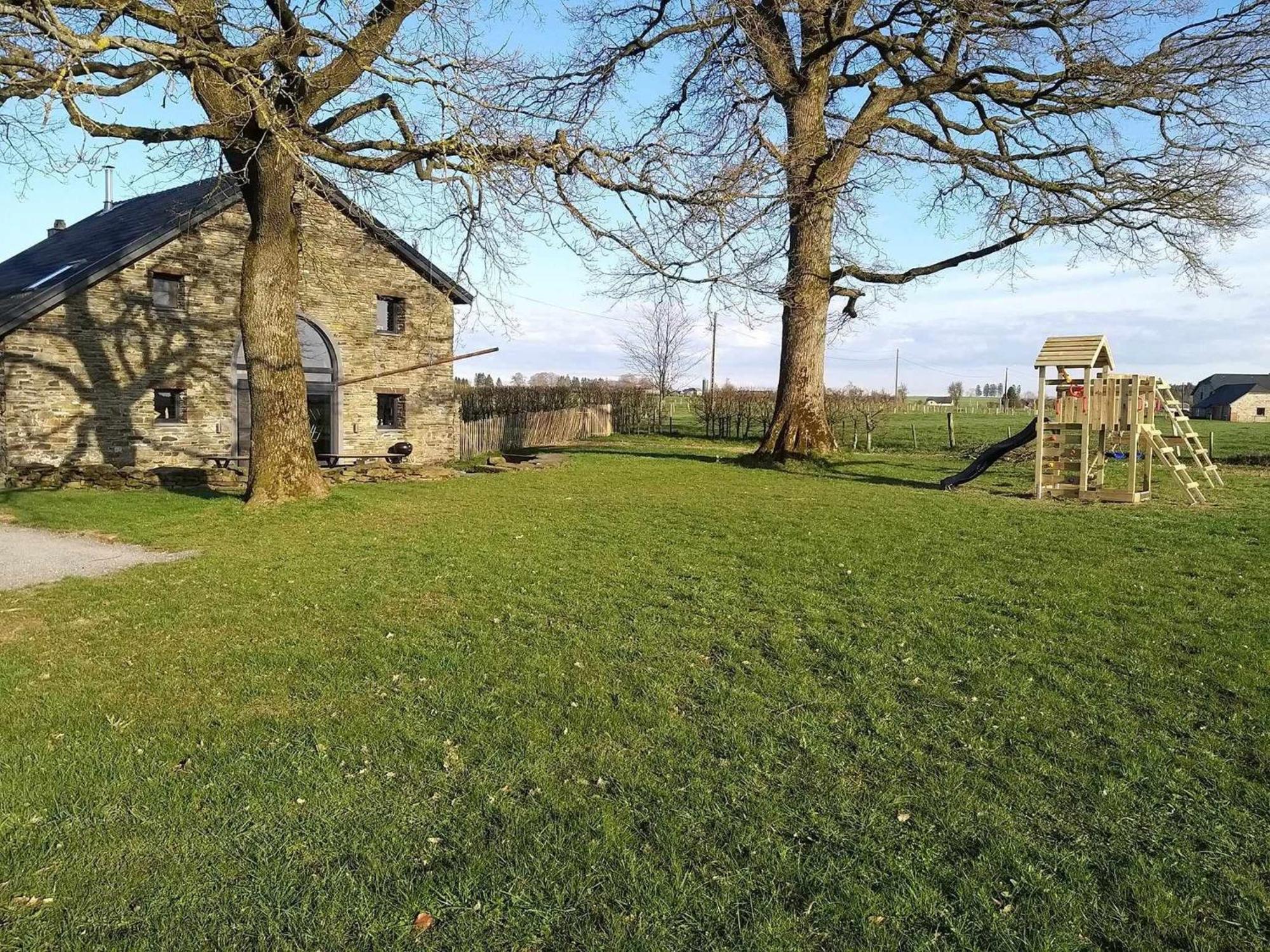 Very Spacious House With Sauna Spa And Countryside Views Gouvy Exterior photo